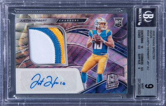 2020 Panini Spectra Wave FOTL Prizm #203 Justin Herbert Signed Rookie Patch Card (#24/25) - BGS MINT 9/BGS 10